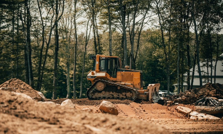 Safety First: Best Practices for Safe and Efficient Excavation in Florida